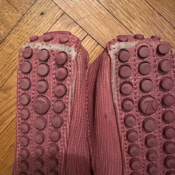 Relisted - Louis Vuitton shoes Size 9, soft Epi printed Leather Mauve Oxford Ba… - Picture 7 of 10
